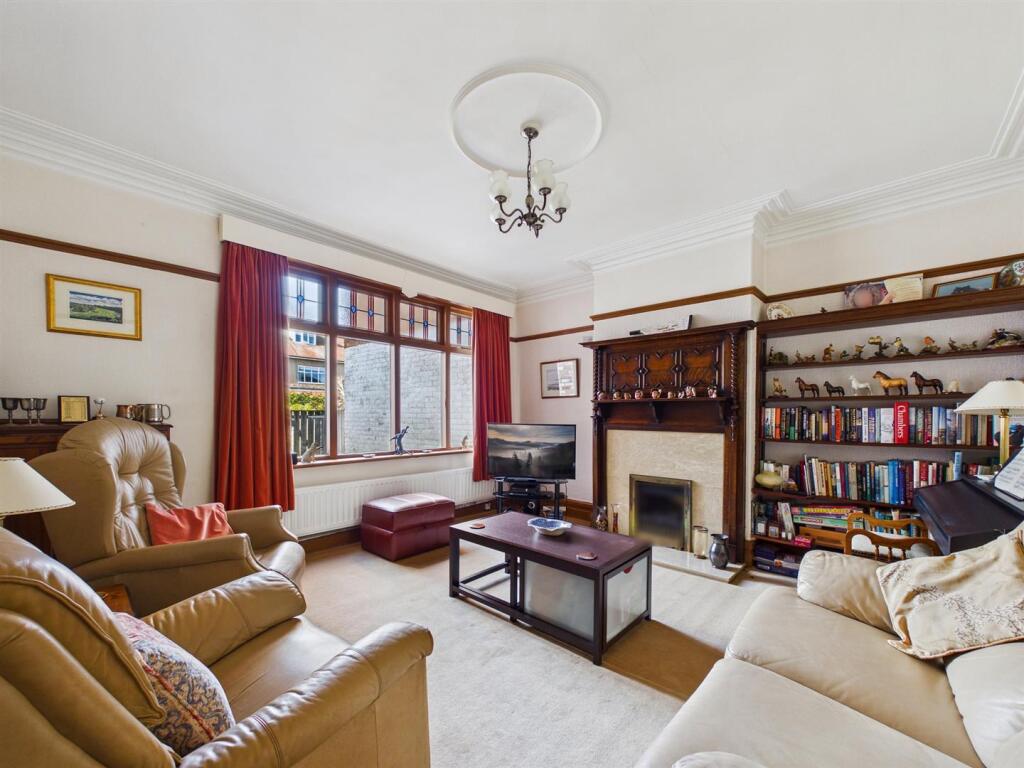 Beech Grove, Whitley Bay photo 4