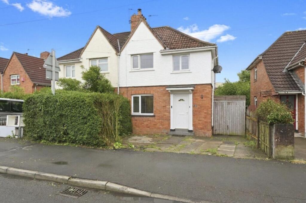 Main image of property: Wordsworth Road, Horfield, Bristol, BS7 0SZ