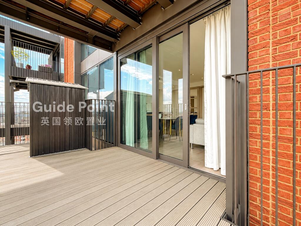 Apartment in London - More