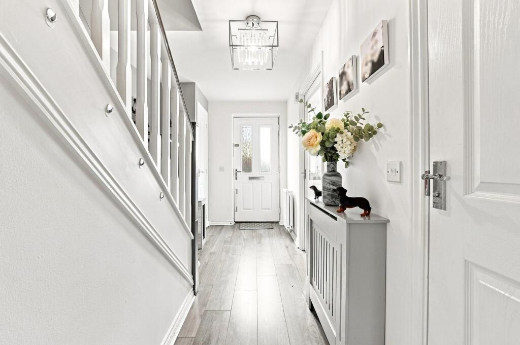 House in Kilmarnock, East Ayrshire - View 3