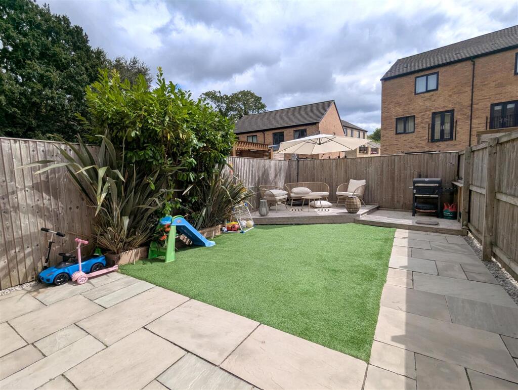 Beck Road, Sowerby Bridge - More
