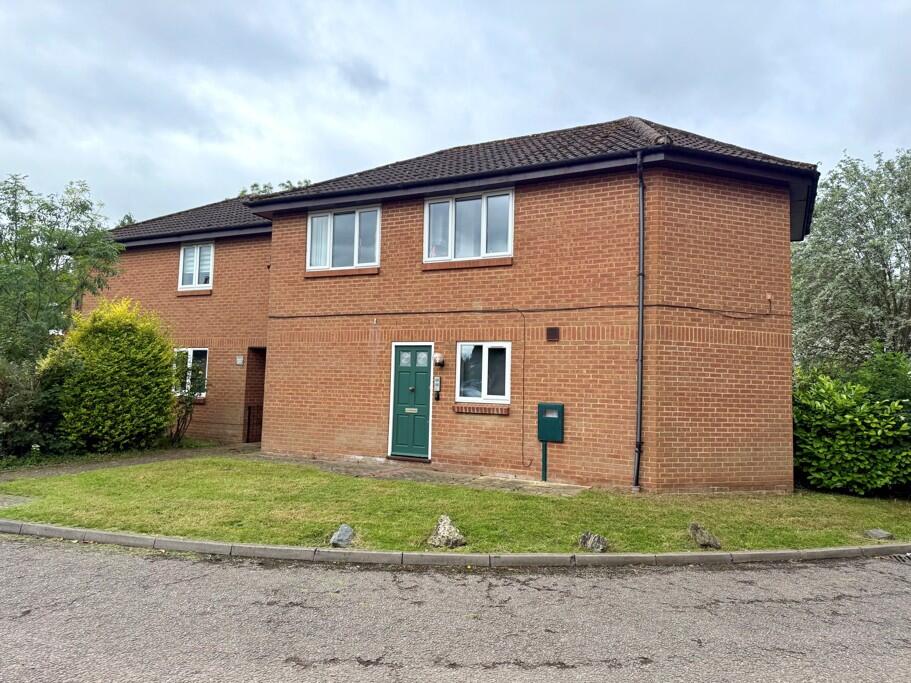 Main image of property: Sheppards Close, Newport Pagnell 