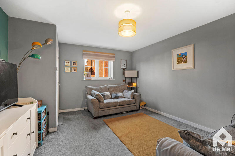 Geston Place, Twyning, Tewkesbury, GL20 photo 4