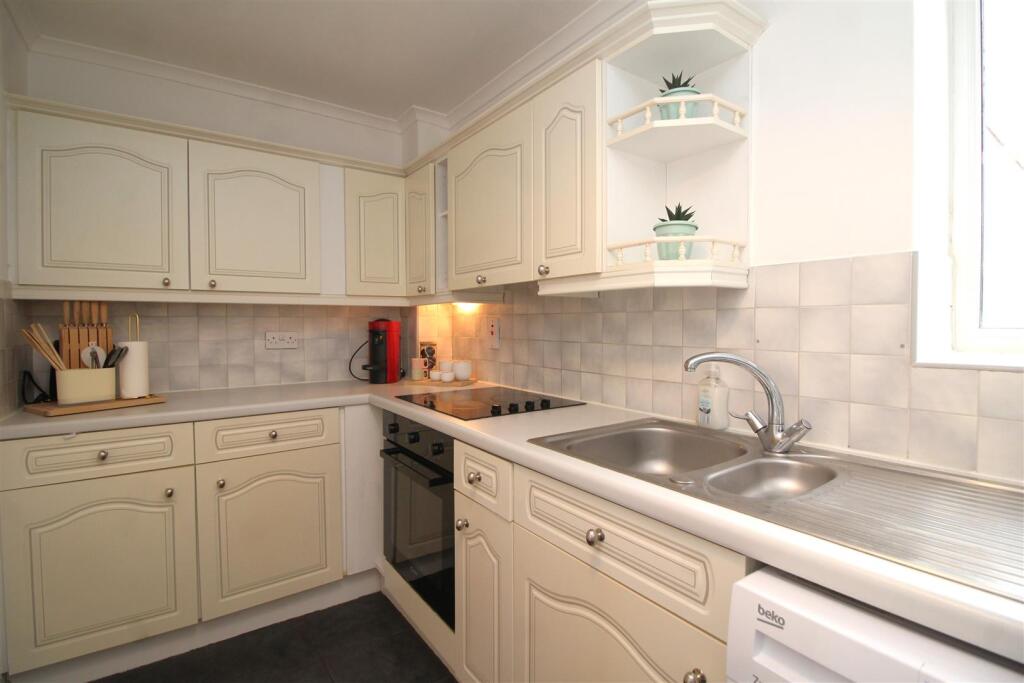 Apartment in Peterborough - View 5