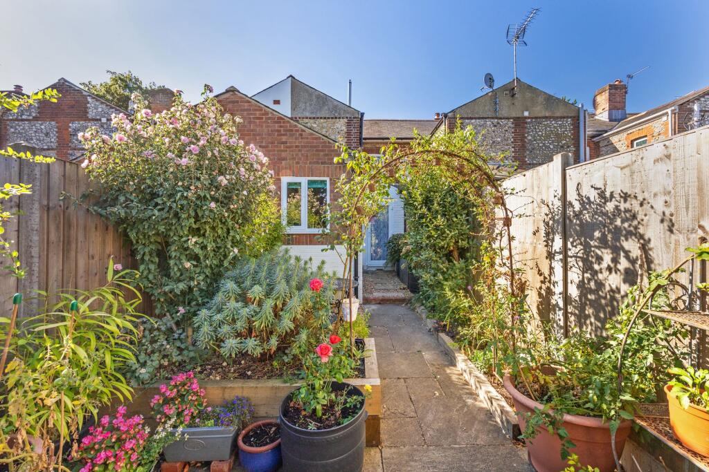 House in Winchester, Turnpike Down - View 2