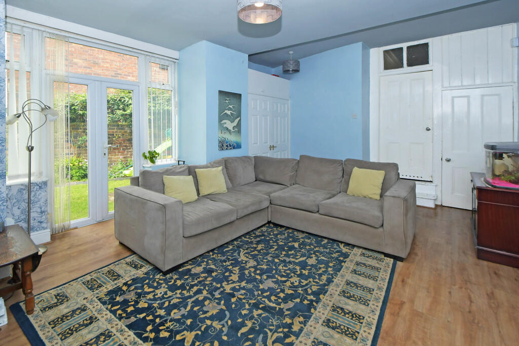 House in Stoke-on-Trent - View 3