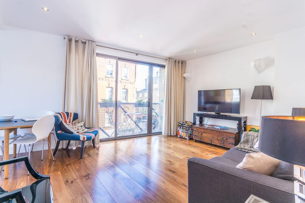 Apartment in London - View 5
