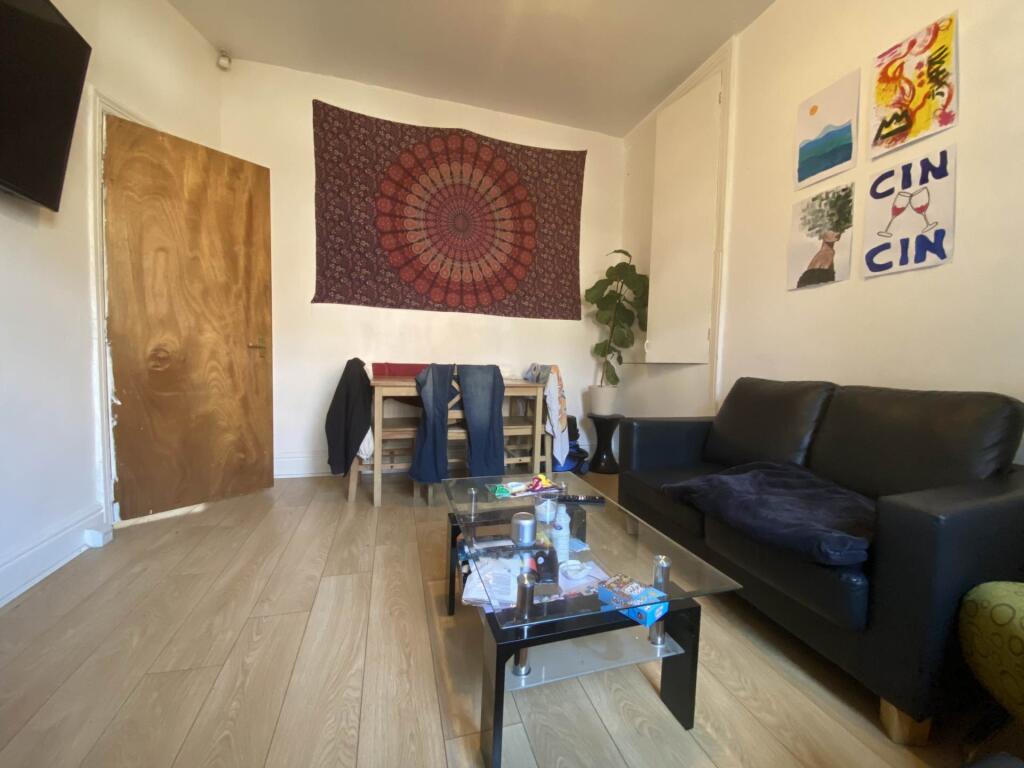 Main image of property: Davenport Avenue, Manchester
