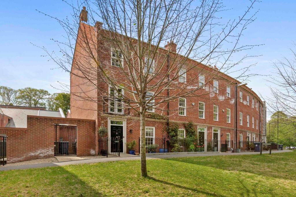 Main image of property: Coates Lane, High Wycombe, HP13