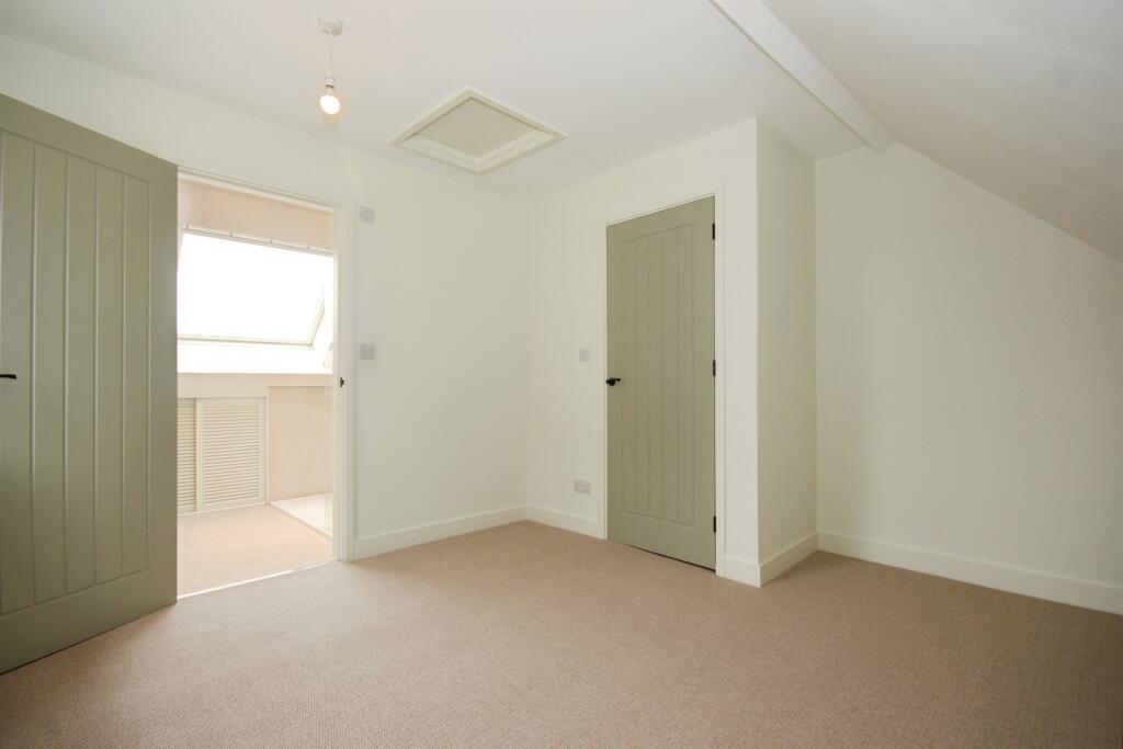 House in Coventry - View 5