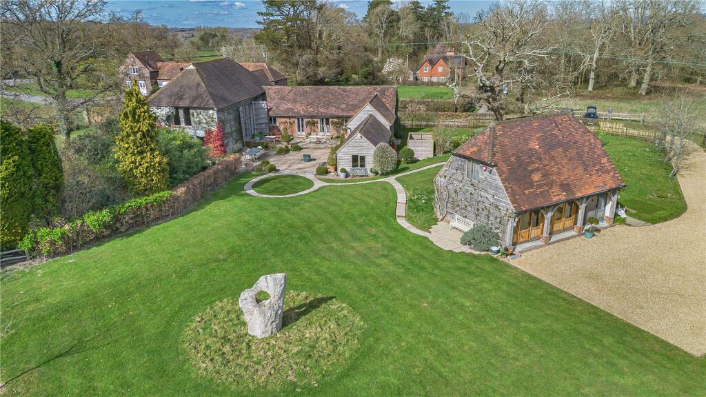 Main image of property: Hanlye Lane, Cuckfield, Haywards Heath, West Sussex, RH17