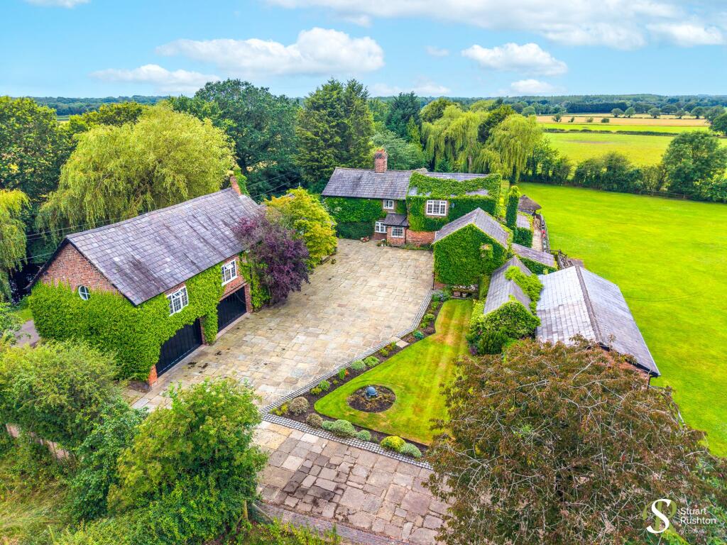 Main image of property: Hobbs Hill Lane, High Legh, WA16