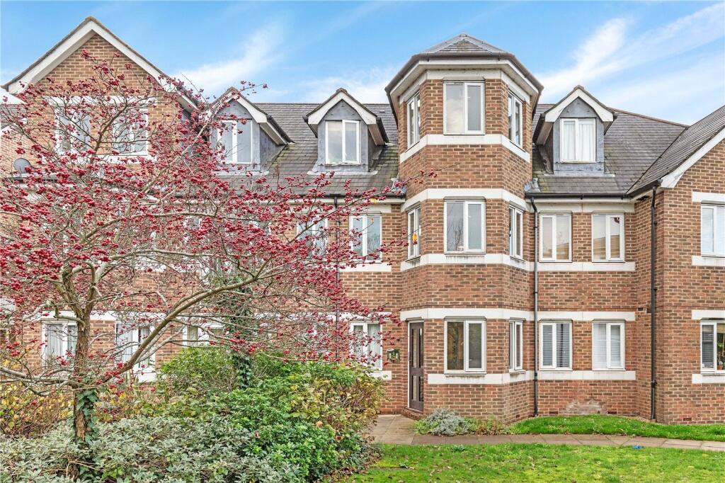 Main image of property: Aspen House, 10 Forest Road, Richmond, Surrey, TW9