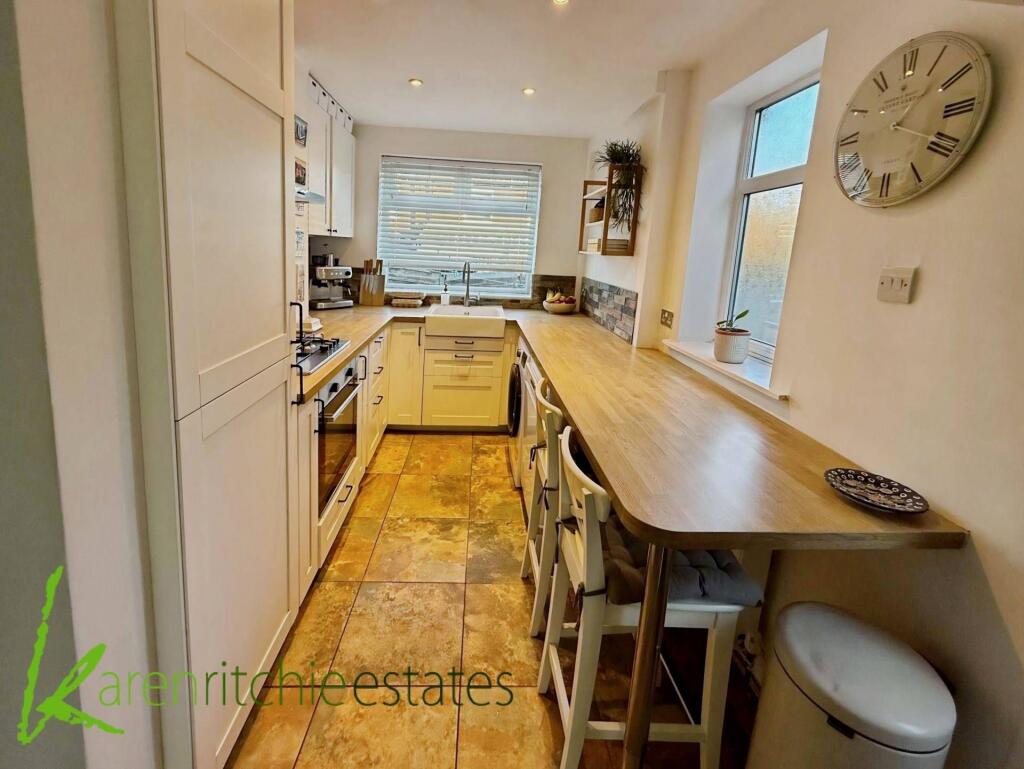 House in Bolton, Greater Manchester - View 4