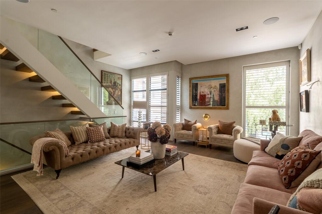 Property in Pond Place, Chelsea, SW3