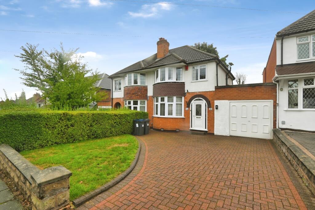 Main image of property: Longmoor Road, Sutton Coldfield, West Midlands, B73
