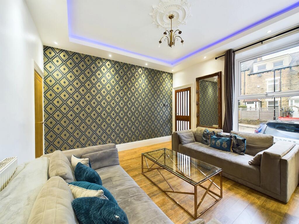 House in Calderdale, West Yorkshire - View 4