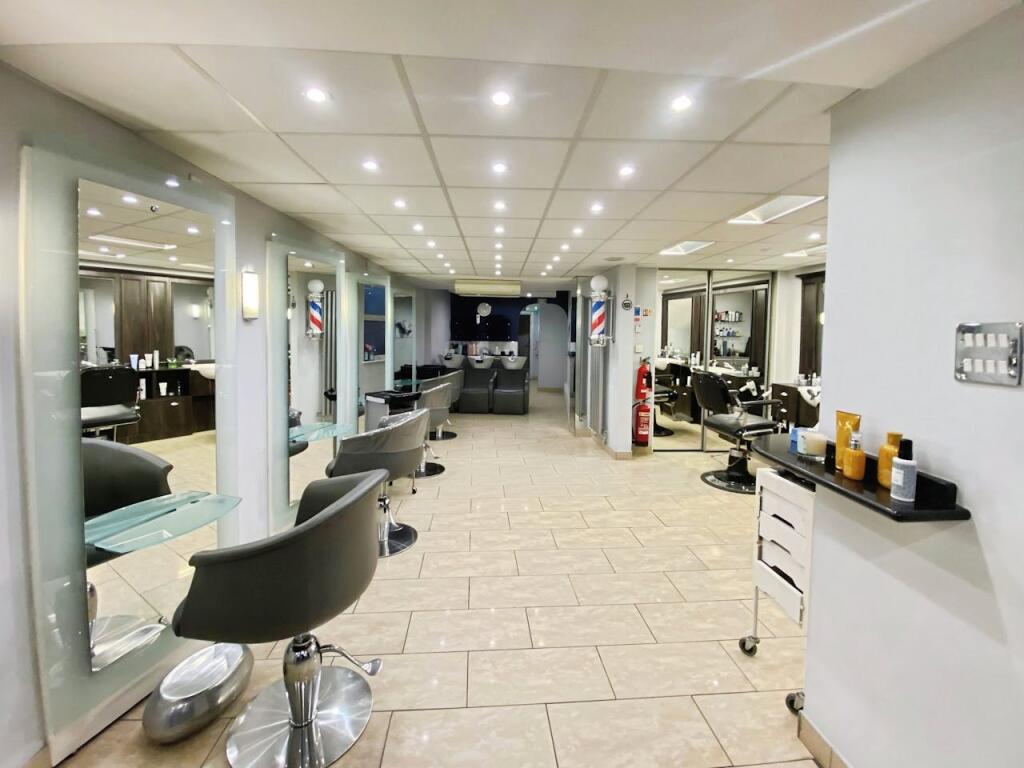 Main image of property: 91 Guildford Street, Chertsey, KT16 9AS