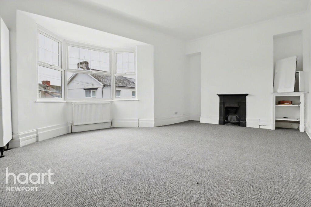 House in Newport, St. Woolos, Stow Hill - View 3