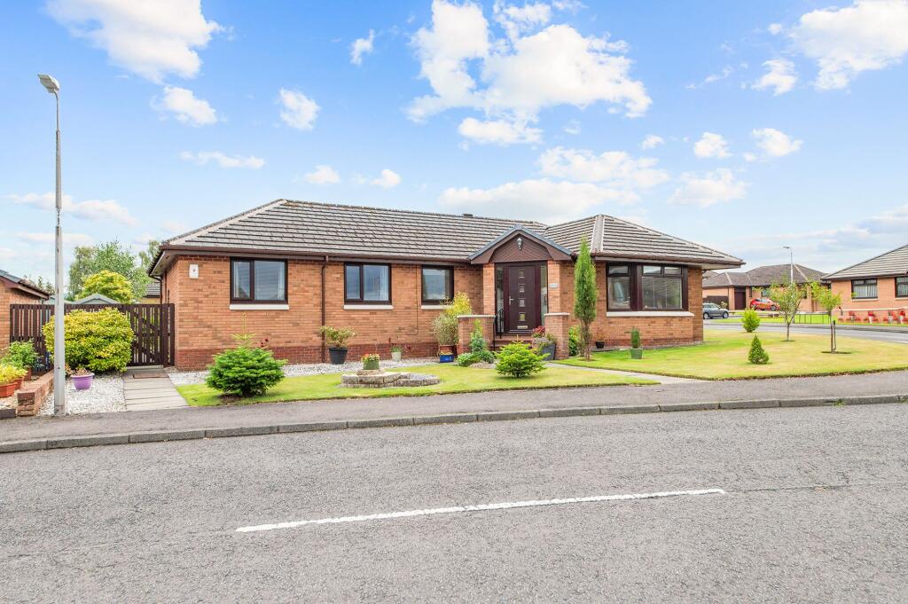 4-bed detached on Castleton Park, Auchterarder, PH3, £445,000