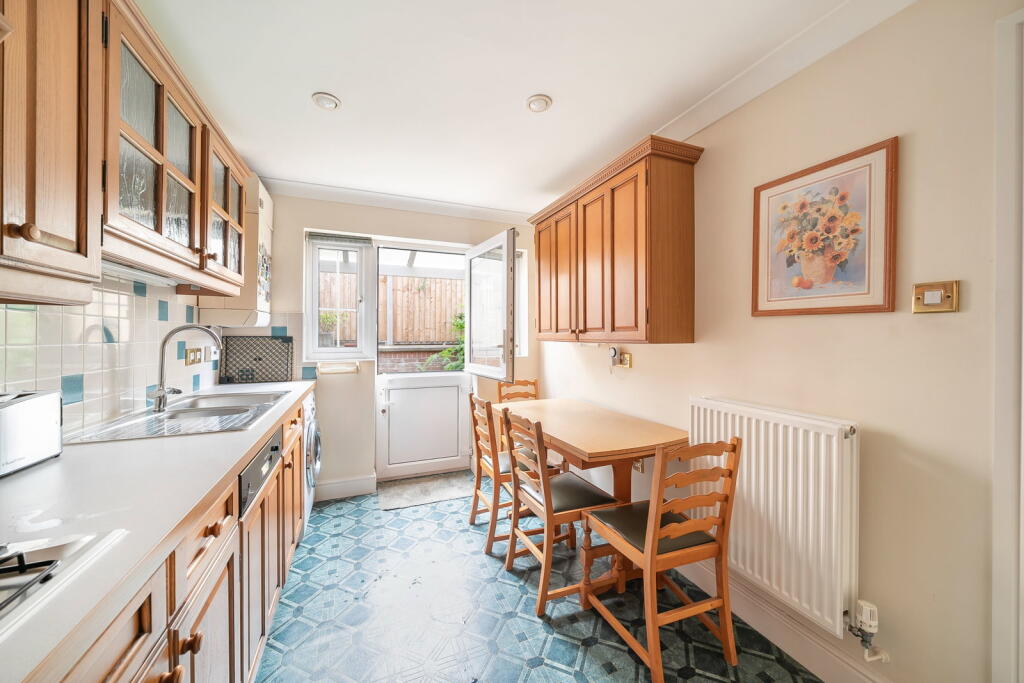 Hillside, Whitchurch, RG28 7SN - View 3