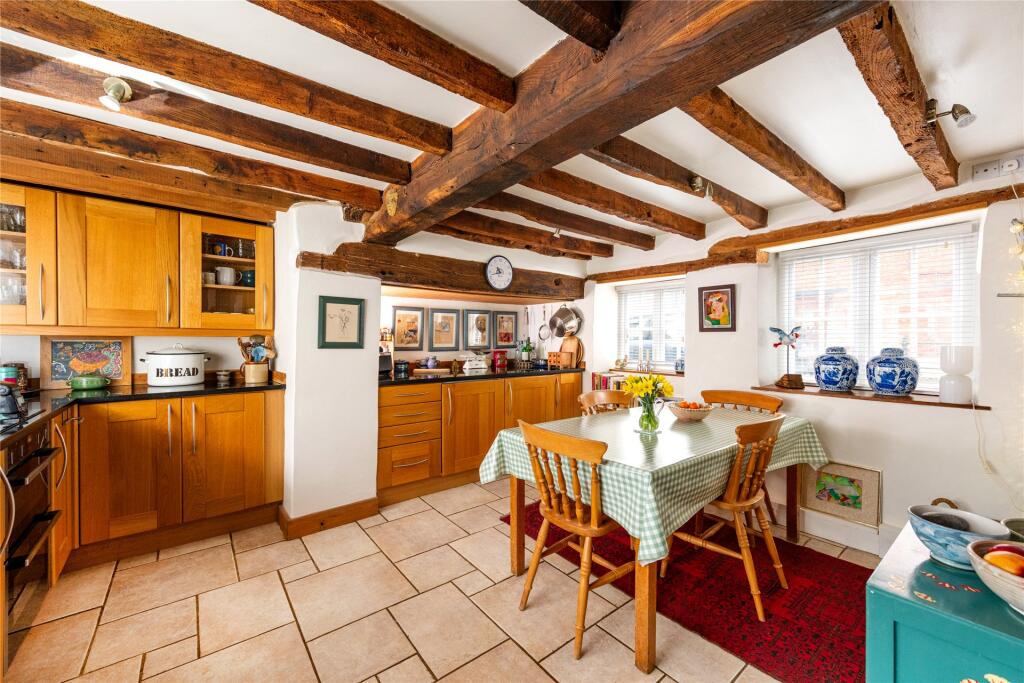 House in Milton Keynes - View 3
