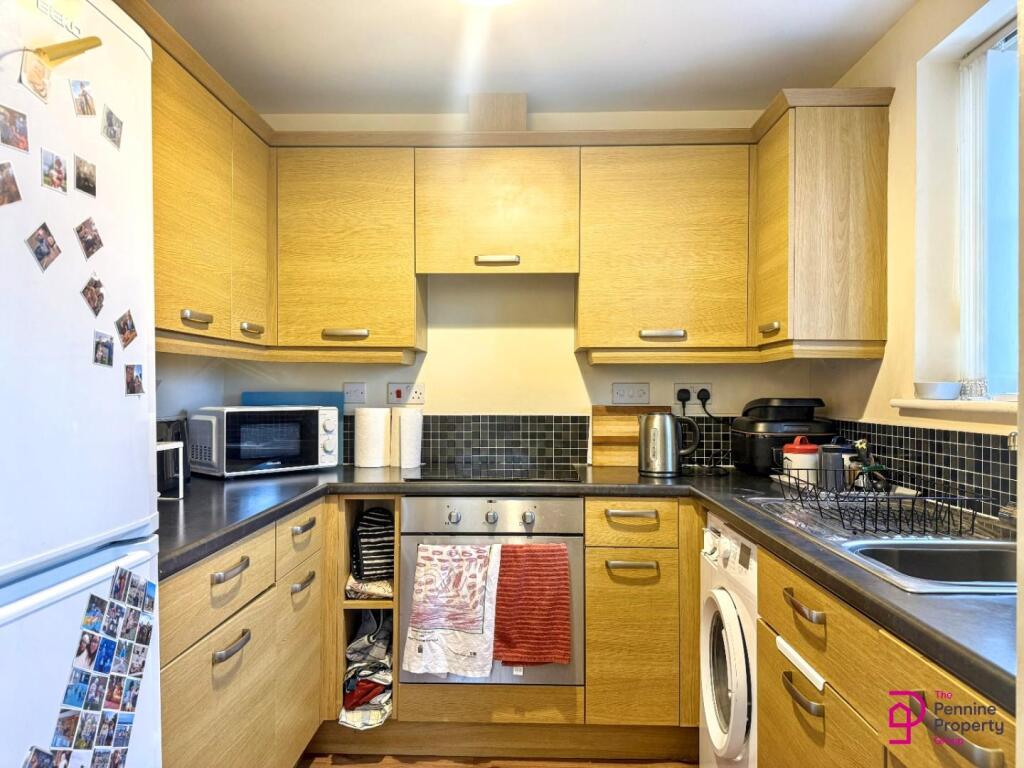 Apartment in Sheffield, Castle Green, Penistone - View 3