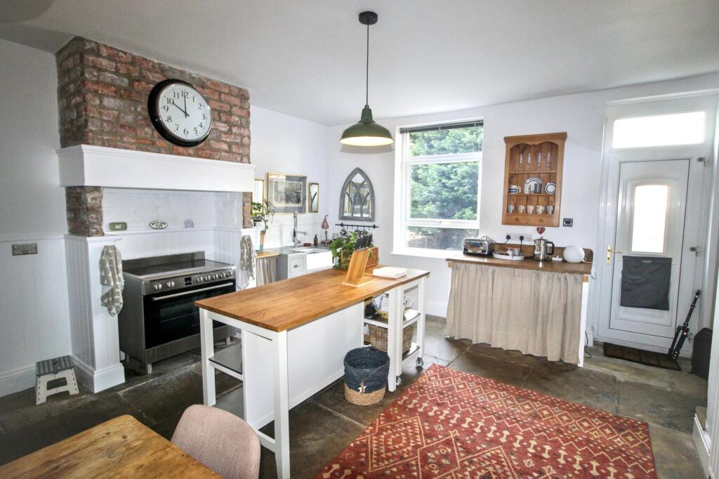 House in Wakefield - More