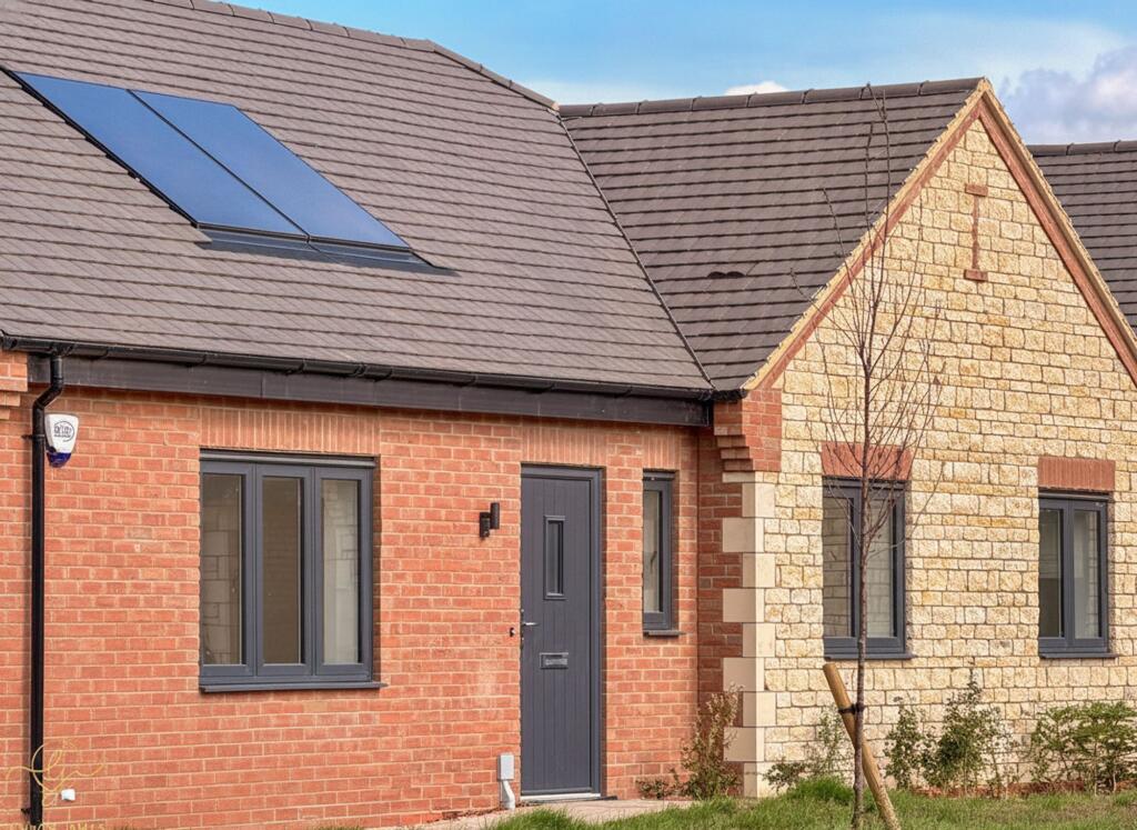 House in Peterborough - View 5