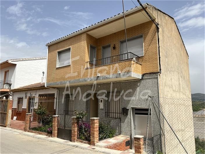 Main image of property: Andalucia, Jaén, Castillo de Locubín
