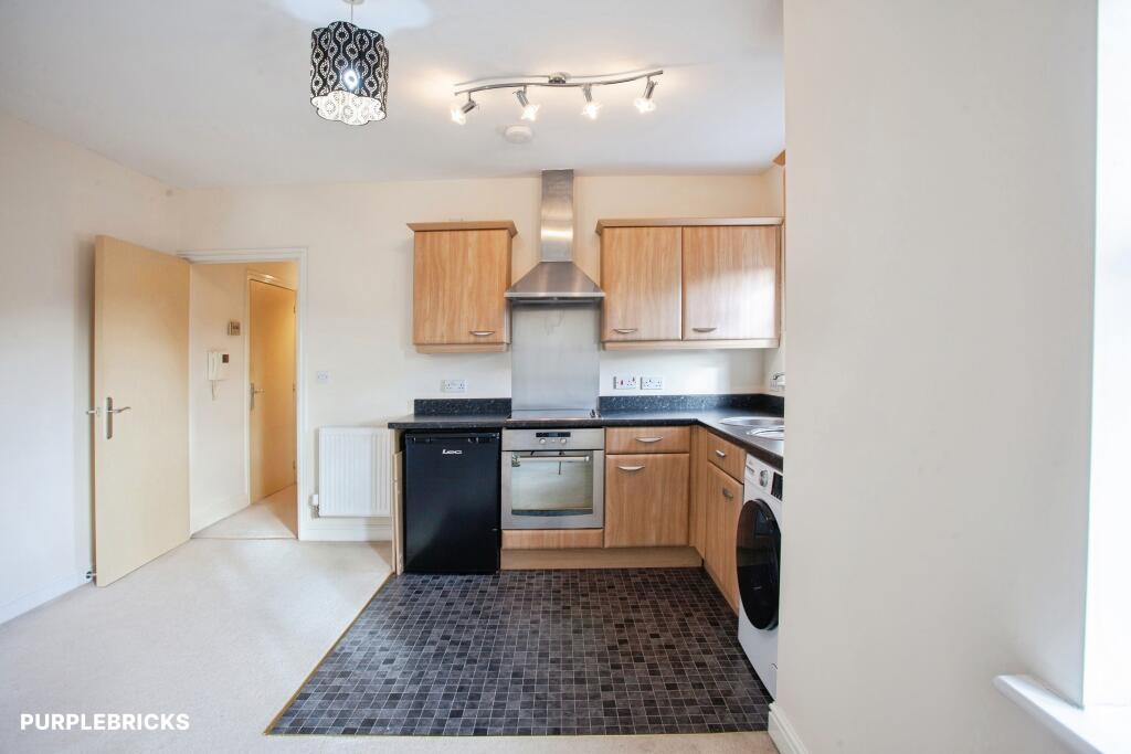 Apartment in Sheffield - View 4