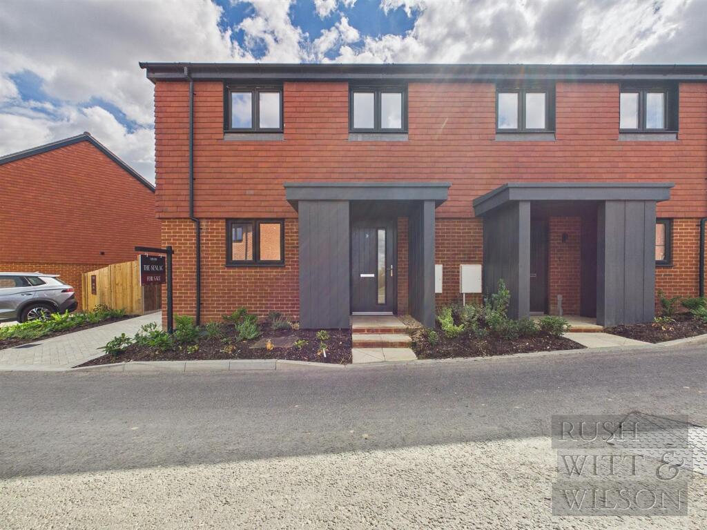 3-bed semi-detached on The Spinney, Battle, £415,000