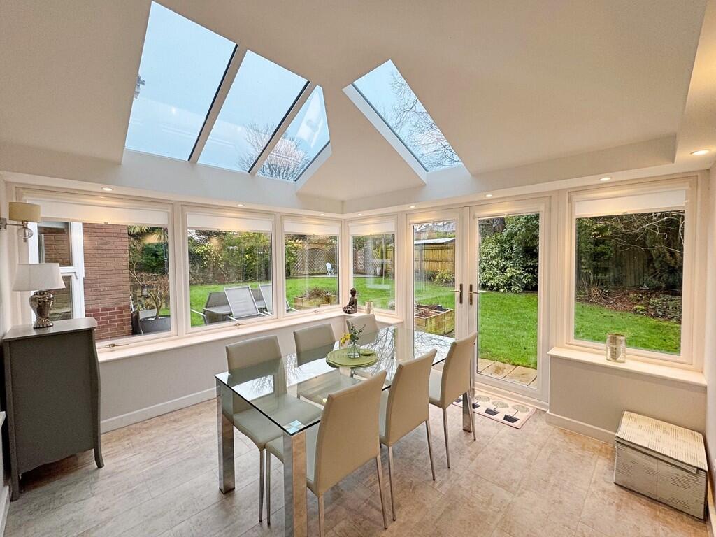 Swift Close, Kenilworth photo 4