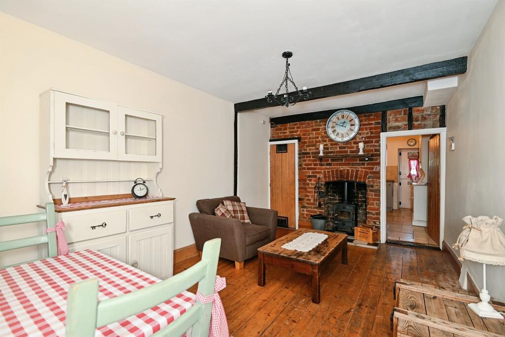 House in Maidstone, Loose - More