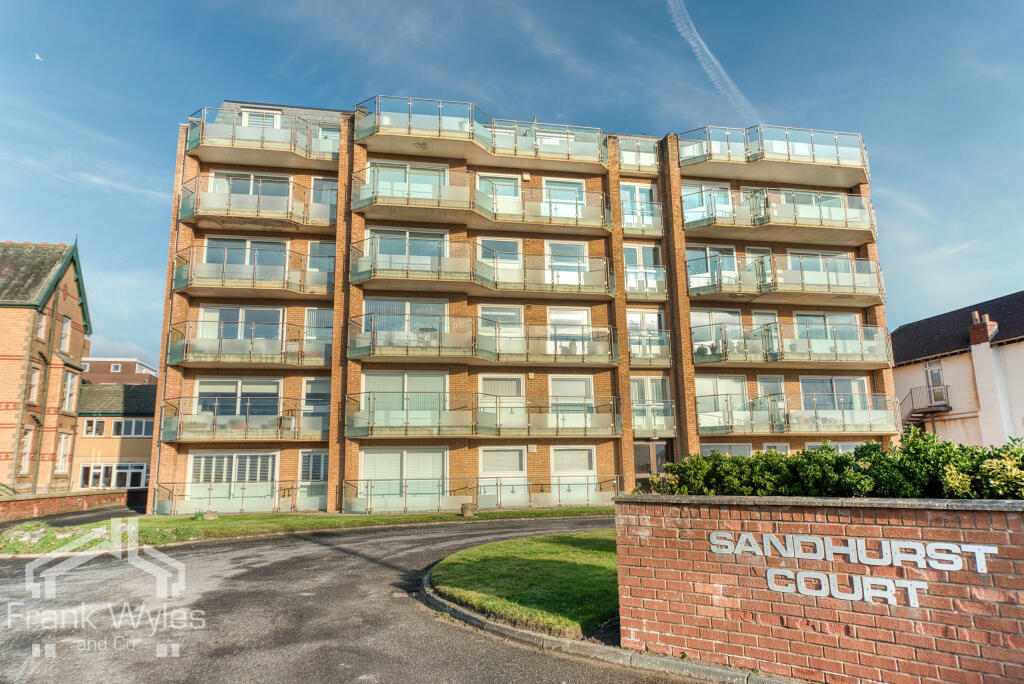 Main image of property: Flat 10, Sandhurst Court, 3-5 South Promenade, Lytham St. Annes, Lancashire