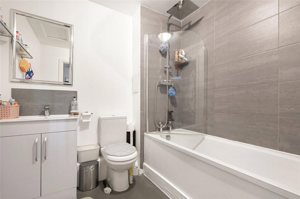 Hemlock Close, Streatham, SW16 - View 6