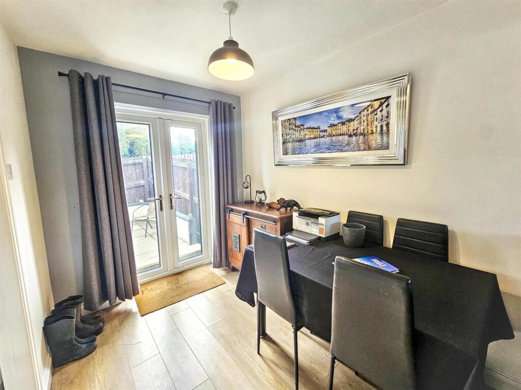 Rose Meadows, Keighley photo 5