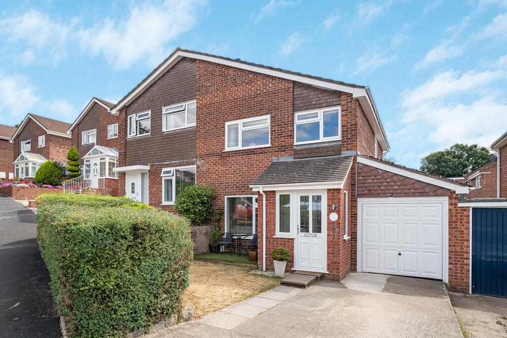 Main image of property: Longfield Avenue, Kingsteignton