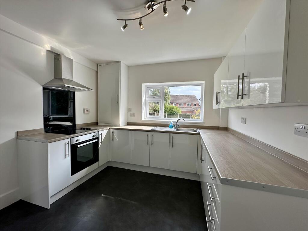House in Preston - View 3