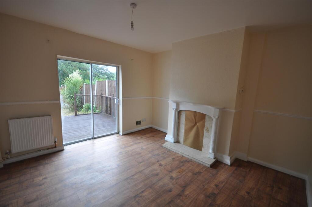 Apartment in Doncaster - More