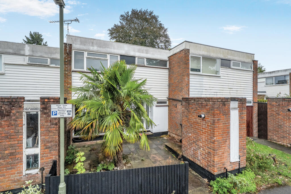 Main image of property: Fosse Way, West Byfleet, KT14