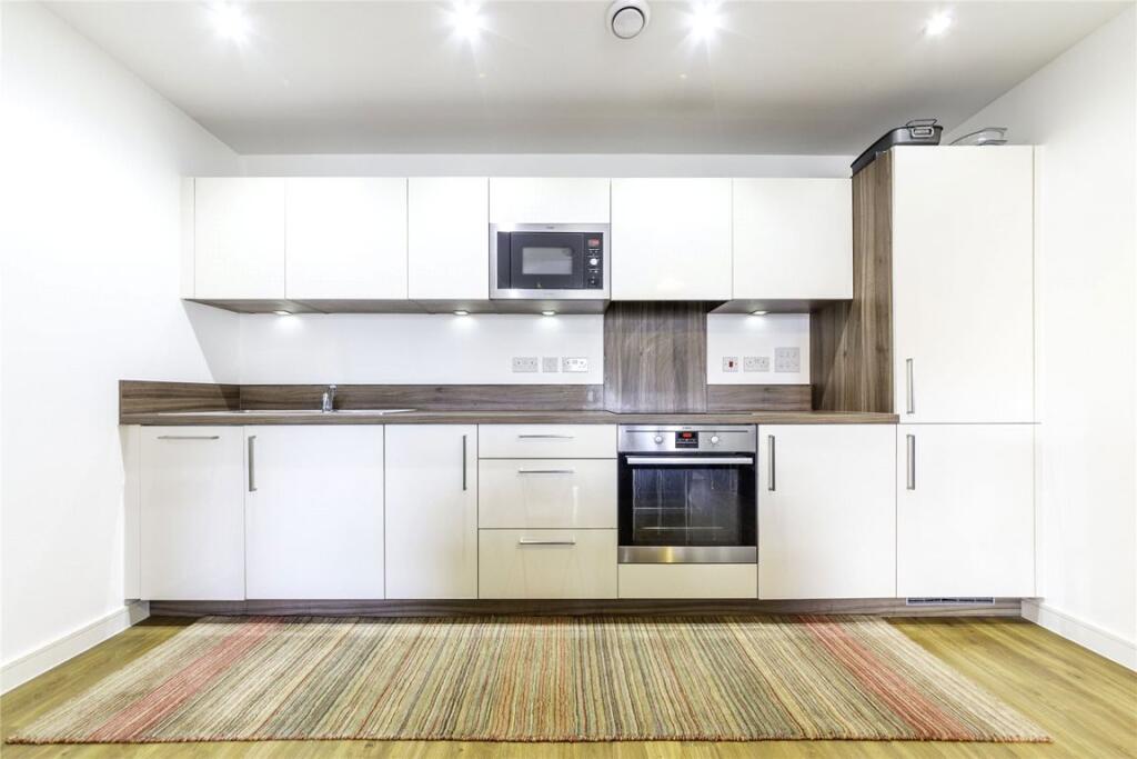 Apartment in London - View 4