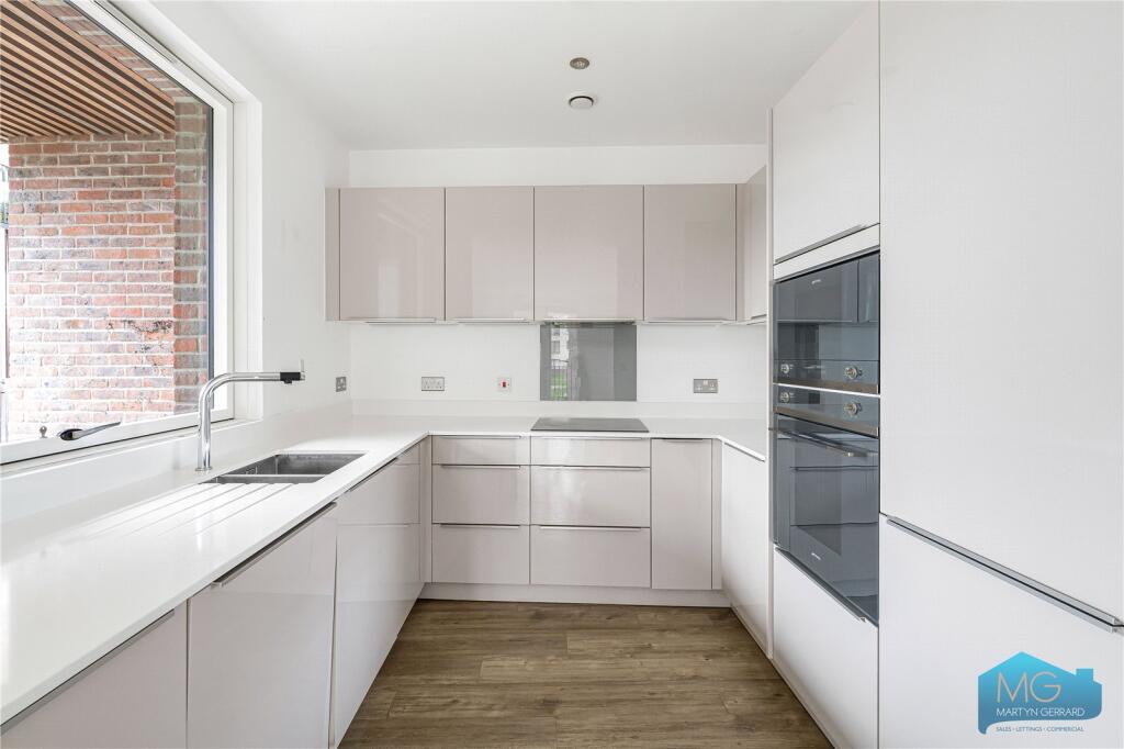 Main image of property: Olmstead Close, London, N10