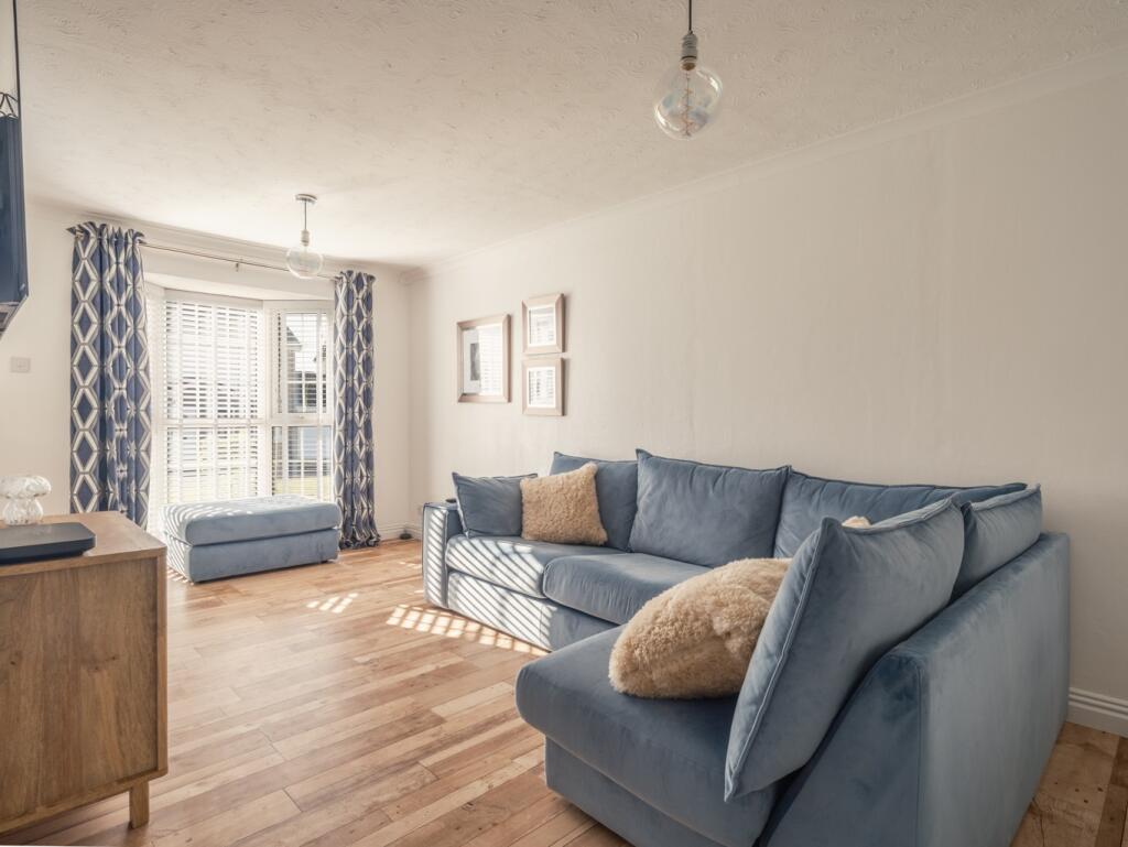 Jade Close, Newcastle Upon Tyne, Tyne and Wear, NE15 8TF photo 4