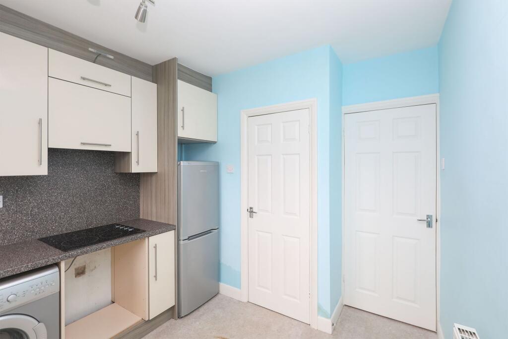 House in Chesterfield, Old Whittington - View 5