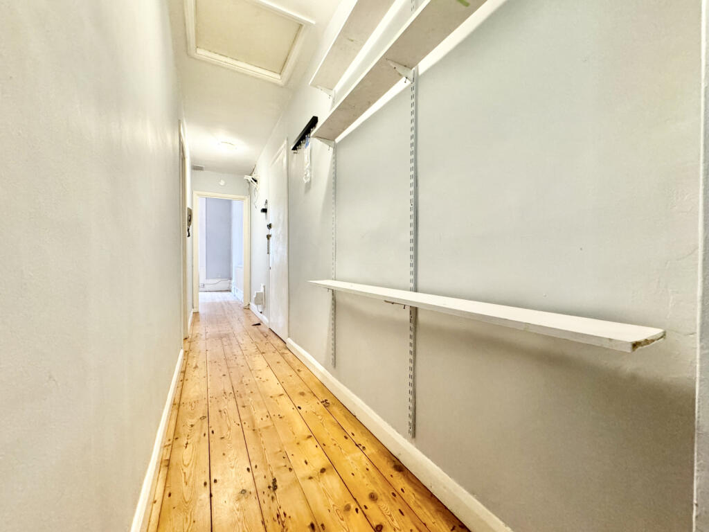 Apartment in London, Stoke Newington - More