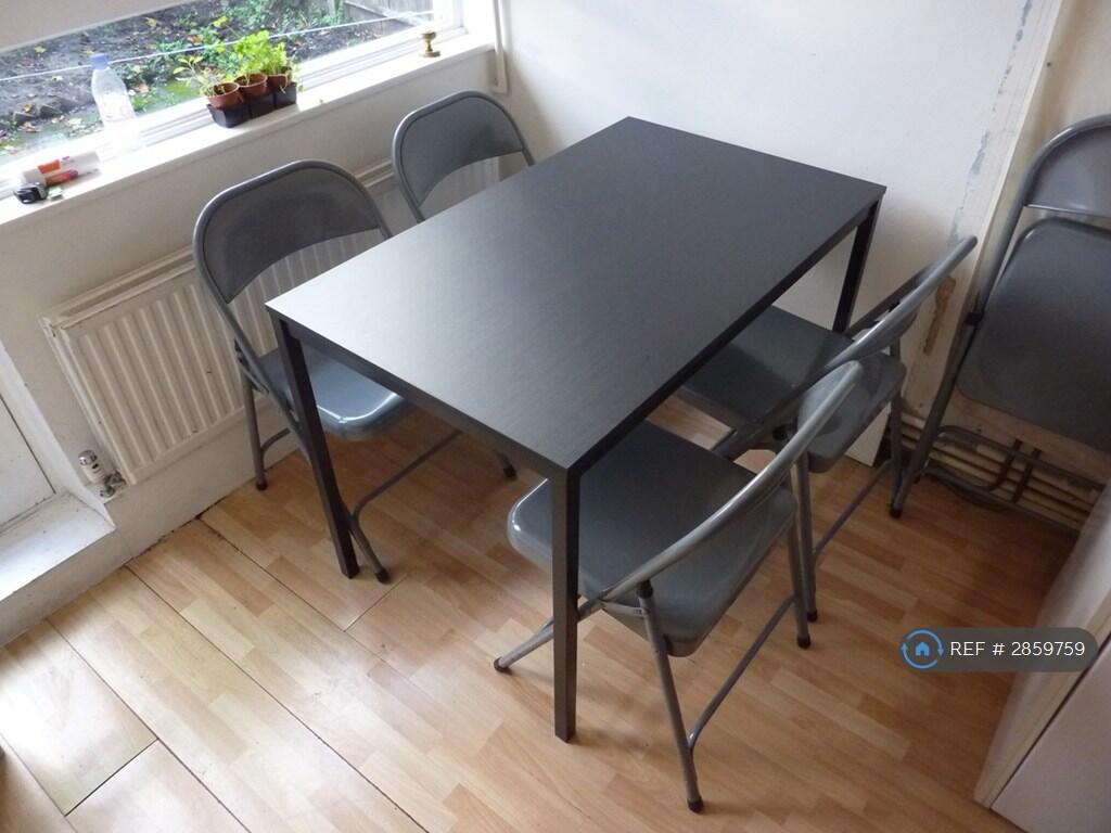 3 bedroom maisonette for rent