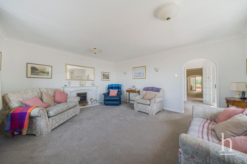 House in West Kirby, Grange - More