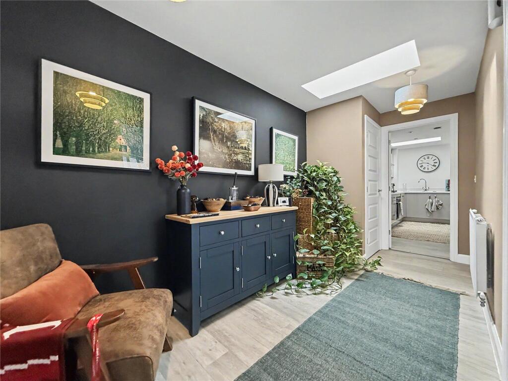 Apartment in Cambridge - More