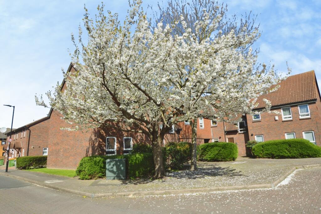 Main image of property: Harper Road, London E6 5PZ